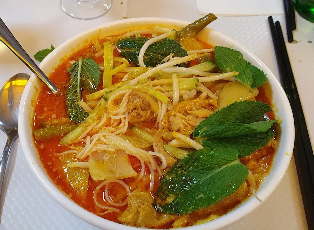 Soupe Vermicelle Poulet Curry Au Lait de Coco